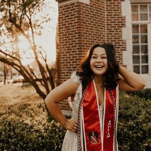 Meet your Posher, Rosa